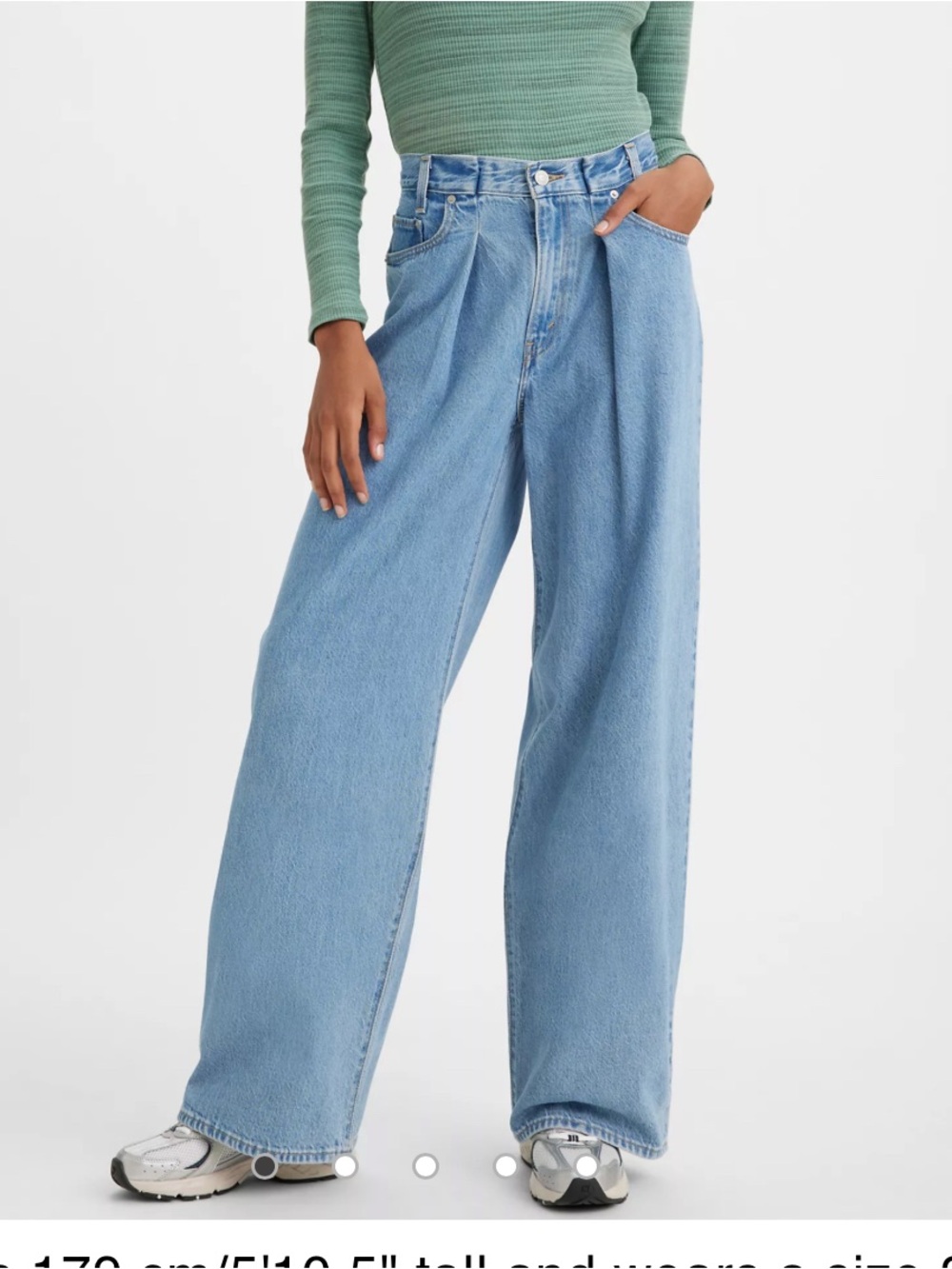LEVIS pleated baggy Wide Leg Light Blue Women's Jeans NEW with tags size 30